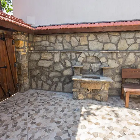 Holiday home Angelovi *