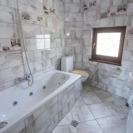 Angelovi * Veliko Tarnovo