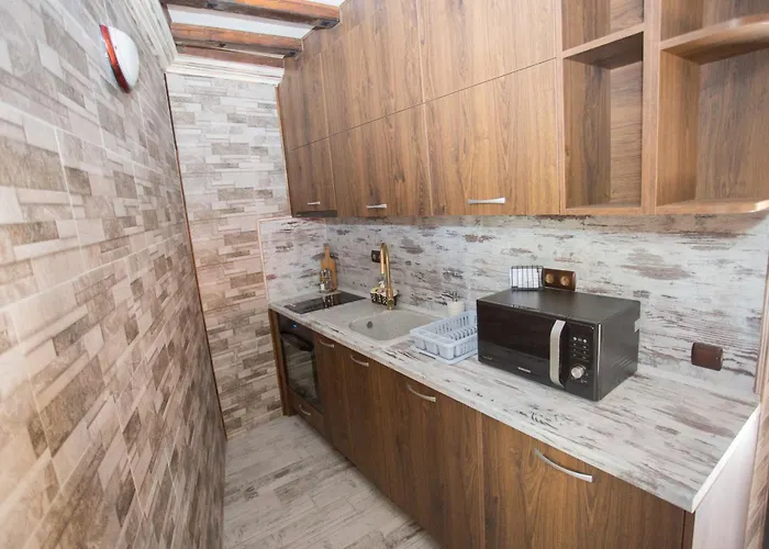 Angelovi Weliko Tarnowo